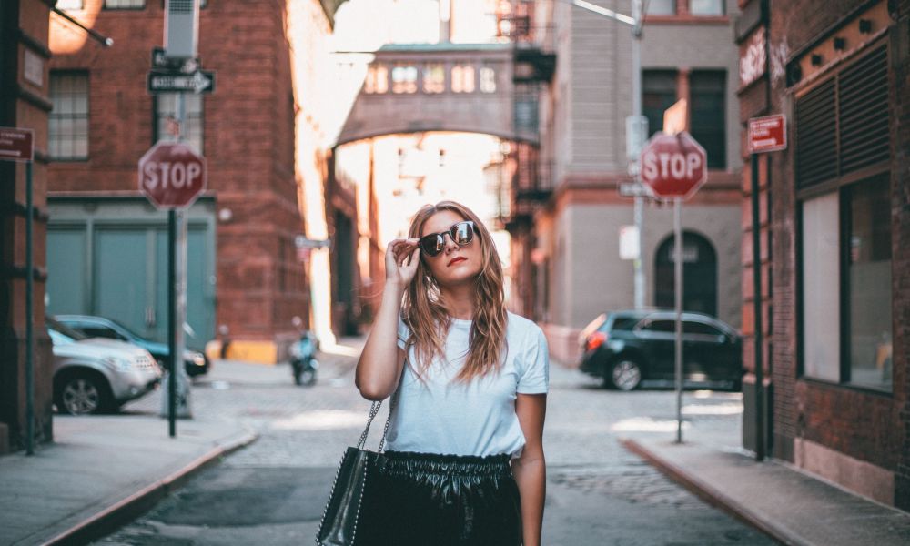 Έξι πράγματα που πρέπει να κάνεις στα 20s σου για να γίνεις επιτυχημένη