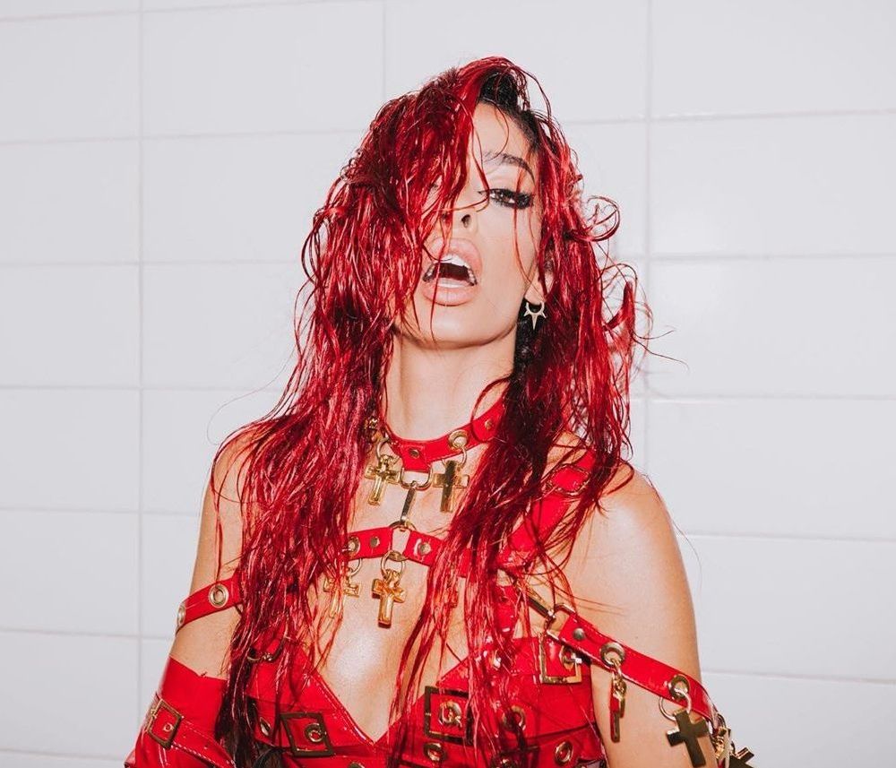 Σταμάτα ο,τι κάνεις! Η Ελένη Φουρέιρα κυκλοφόρησε νέο τραγούδι με τον Claydee (+ video clip)