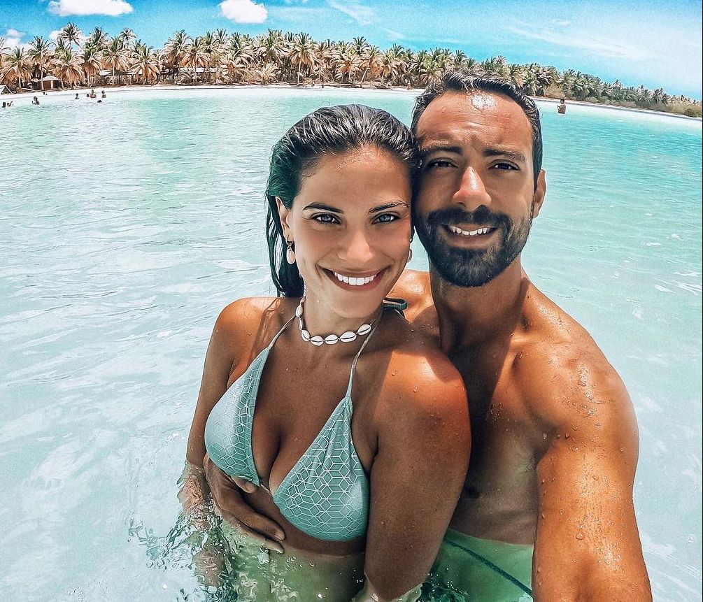 Θυμάσαι πώς υποδέχτηκε τον Μάρτιο του 2019 η Χριστίνα Μπόμπα (photos)