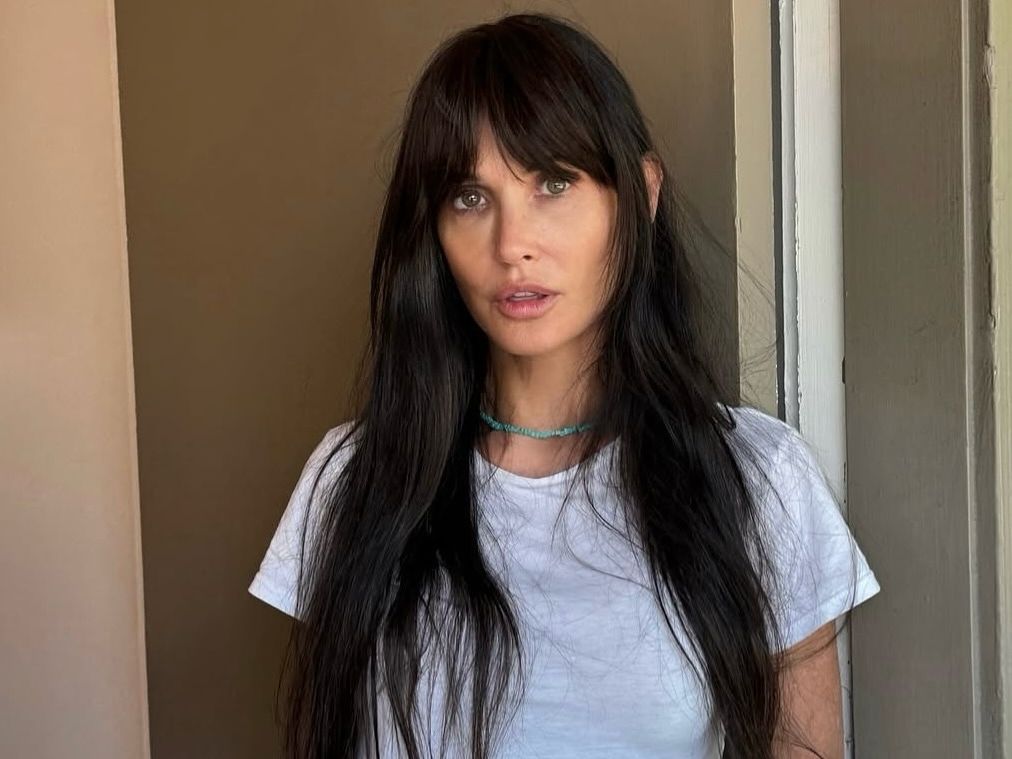 Νέο στυλ, ίδιο μήκος! Οι αφέλειες είναι το κούρεμα του φθινοπώρου που ανανεώνει την κάθε εμφάνιση