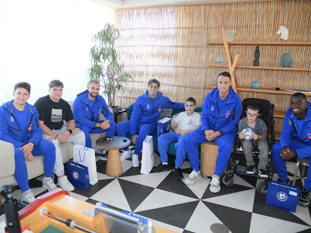 Τζόλης, Τετέι, Ρότα και Χατζηδιάκος έκαναν έκπληξη σε τρία παιδιά από το Make-A-Wish Ελλάδος (vid.)