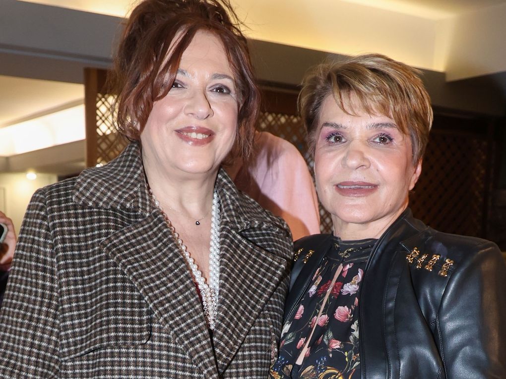 Η σπάνια εμφάνιση της Ελένης Ράντου με την αδερφή της και το reunion των «Σαββατογεννημένων»