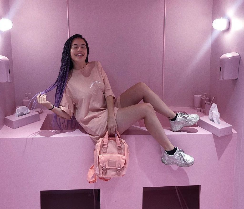 Φίλες- Φίδια: Οι συμβουλές της Natasha Kay σε ένα απολαυστικό βίντεο!