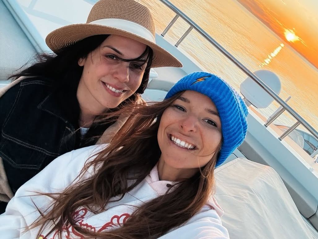 Στον δύσκολο δρόμο της μητρότητας, η Εριέττα Κούρκουλου Λάτση βρήκε μια αληθινή φίλη & την αποθεώνει