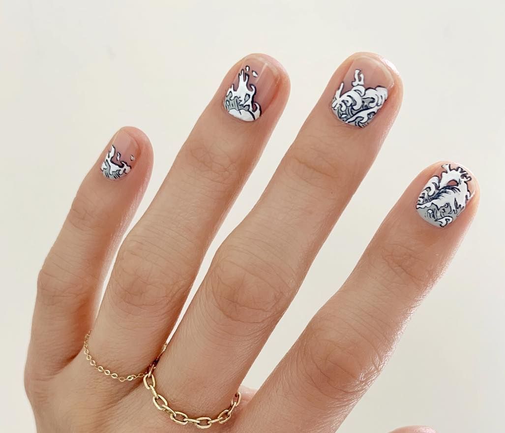 Τα #WaveNails της Betina Goldstein είναι ό, τι πρέπει για σήμερα…