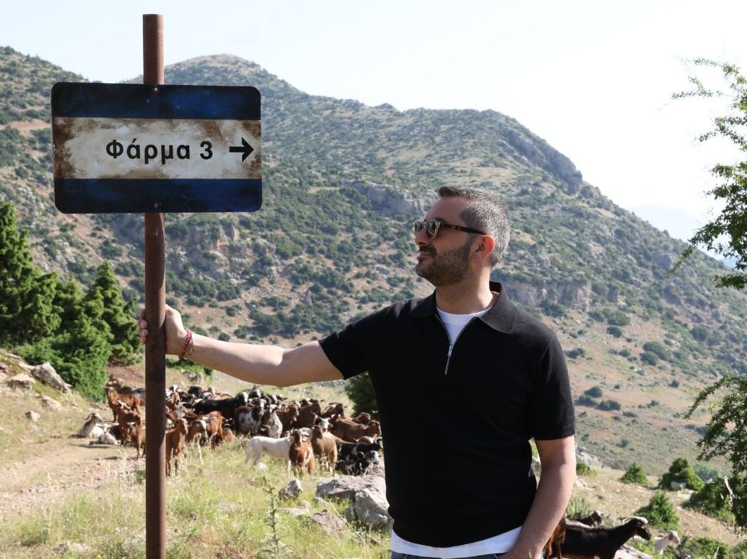 Ο Λεωνίδας Κουτσόπουλος ανακοίνωσε 2πλη αποχώρηση στην πρεμιέρα της Φάρμας & ένα πρόσωπο - έκπληξη