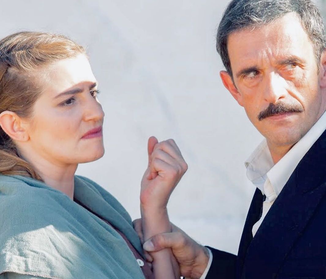 Άγριες Μέλισσες: Αυτό ήταν το αρχικό καστ της σειράς