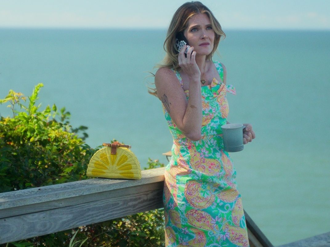 H νέα σειρά του Netflix “Sirens” αφορά την μόδα και κατακτά το φετινό καλοκαίρι με preppy outfits