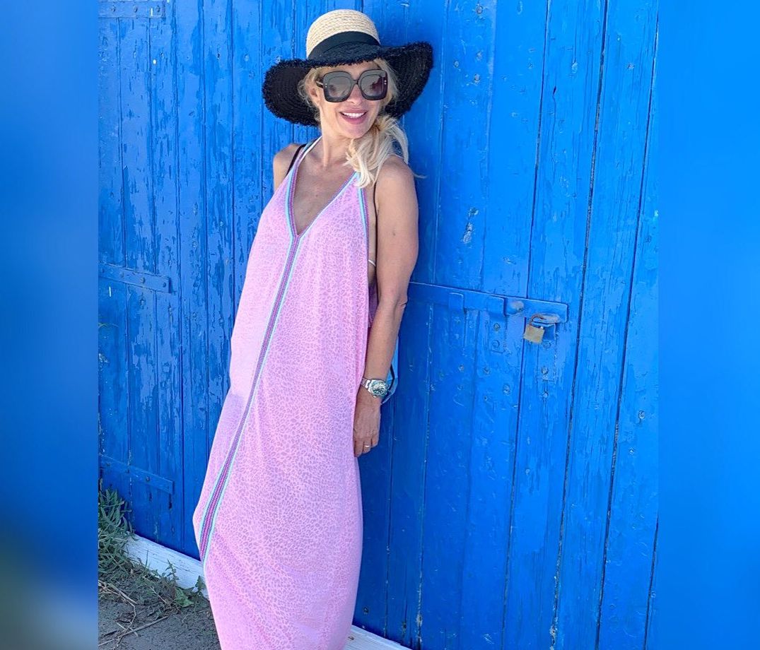 Οι fans της Μενεγάκη την έκραξαν για τις διακοπές που κάνει κι εκείνη απάντησε κατάλληλα