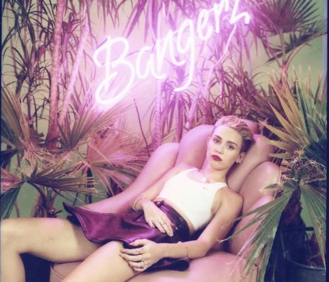 Miley Cyrus: Ο έρωτας τής ξαναχτύπησε την πόρτα, oι fans της όμως θέλουν να την... κλείσει