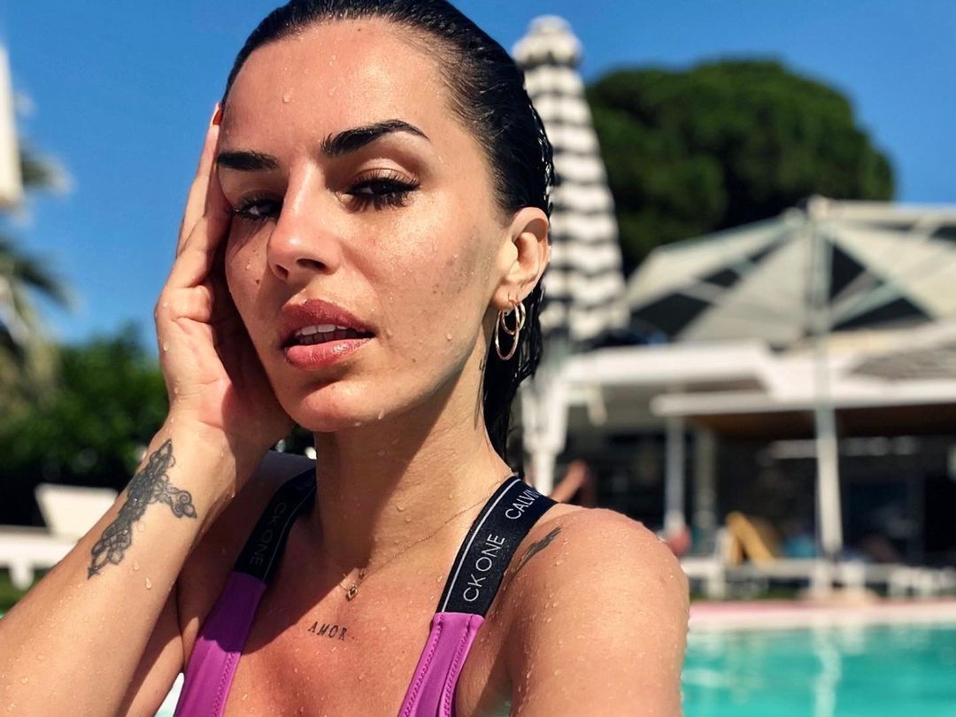 Η «έκτη αίσθηση» της Χριστίνας Κολέτσα την έκανε να τολμήσει μια τεράστια αλλαγή στα μαλλιά της