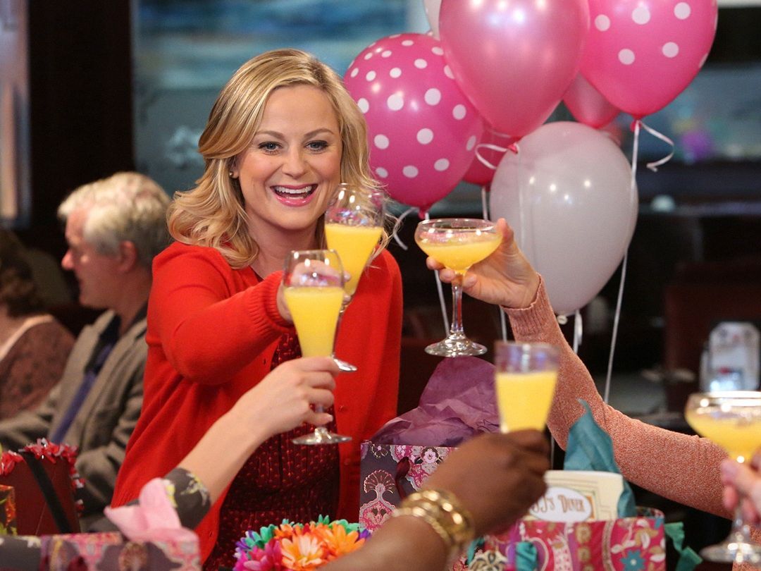 Τι είναι η Galentine's Day και γιατί γιορτάζεται στις 13 Φεβρουαρίου; Από την τηλεόραση στη ζωή