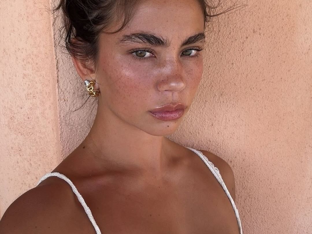 Πες «όχι» στα αφυδατωμένα χείλη από τον ήλιο! 6 lip balms με SPF για ενυδάτωση και προστασία