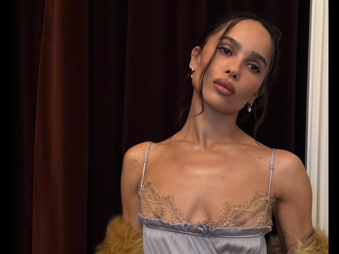Βρήκαμε το άρωμα της Zoë Kravitz που μυρίζει marshmallow και έχει γίνει το δικό μας αγαπημένο