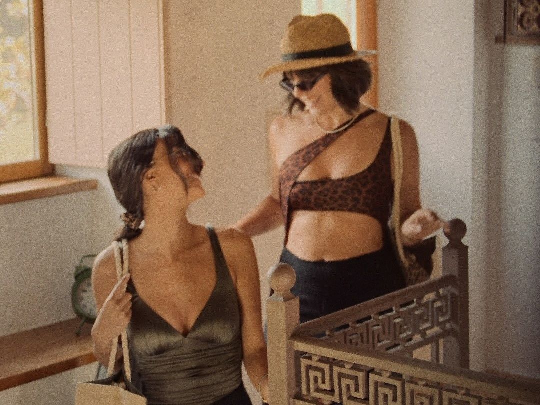 Girly ή edgy; Το summer party look που θα σε εκφράσει πραγματικά