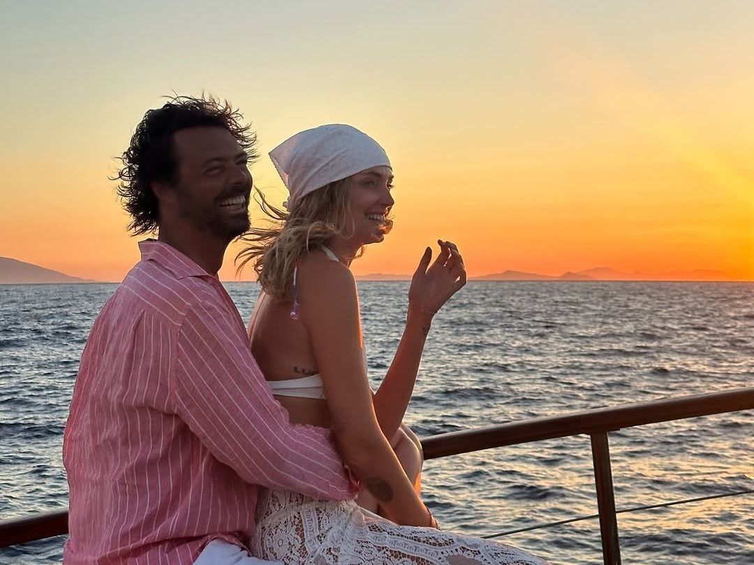 Η Chiara Ferragni στην αγκαλιά του Giovanni Tronchetti Provera έναν χρόνο μετά το διαζύγιο