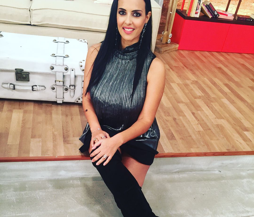 H Λαφαζάνη (επιτέλους) παραδέχτηκε την εγκυμοσύνη της! Το… τρολάρισμα από τη Ναταλία και οι ευχές!