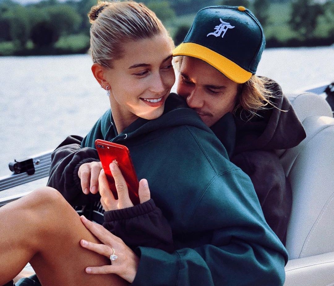 10 φωτογραφίες που αποδεικνύουν πως ο Justin Bieber και η Hailey Baldwin είναι απόλυτα ερωτευμένοι