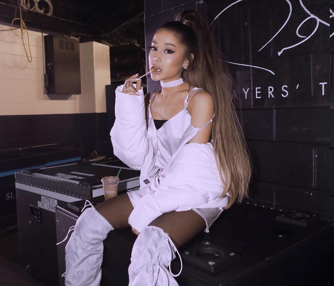 H Ariana Grande αποκαλύπτει την αιτία του χωρισμού της από τον Pete Davidson