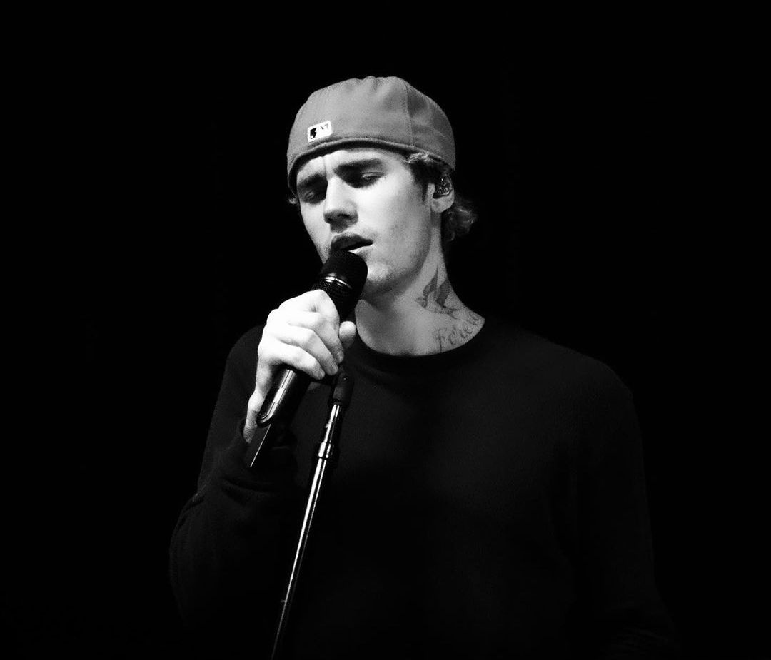 Justin Bieber: Τα «έβαλε» με όσους δεν μένουν σπίτι και αυτό είναι το μήνυμα του για τον κορονοϊό