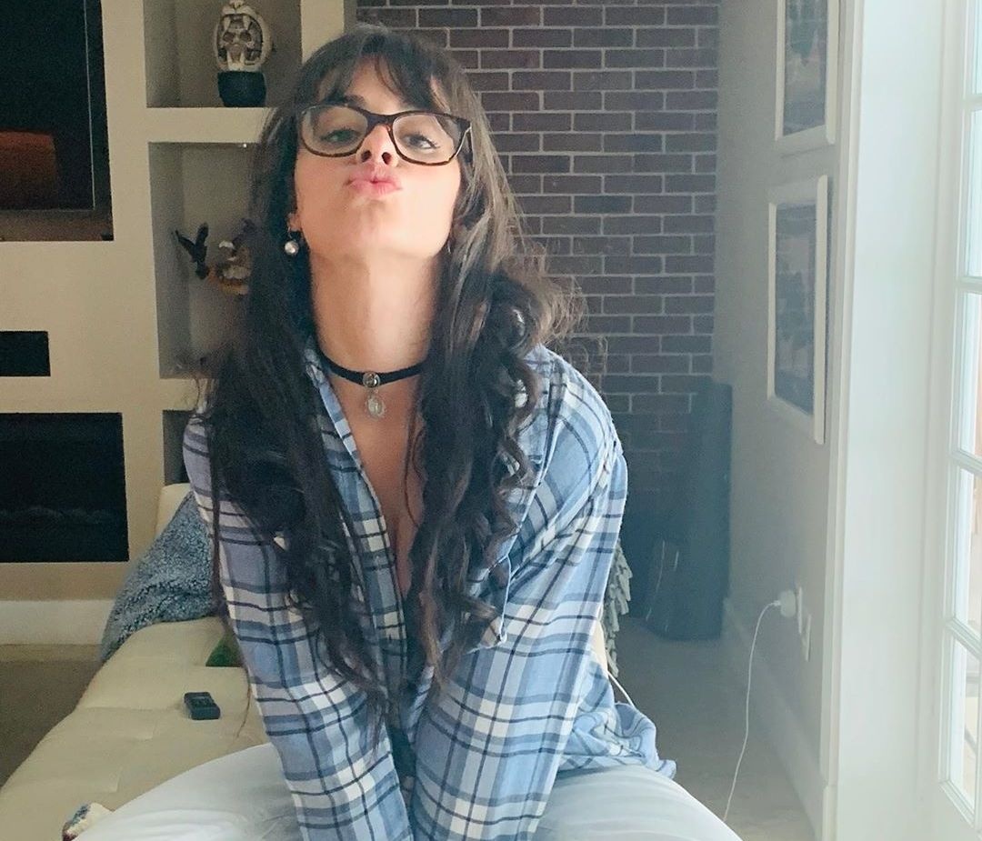 H κίνηση της Camila Cabello για όλους όσους δουλεύουν εν μέσω κορονοϊού θα σε συγκινήσει