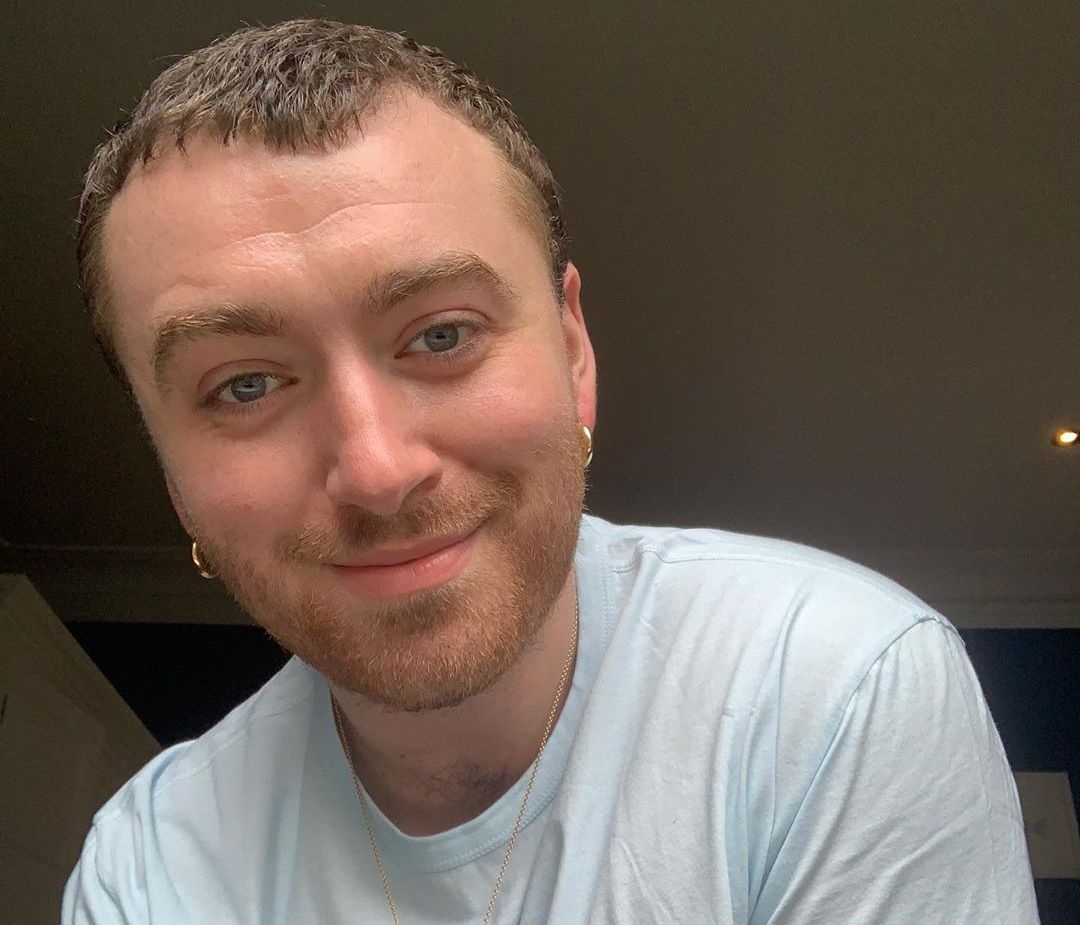 O Sam Smith δίνει πρώτη φορά πληροφορίες για την περιπέτεια του με τον κορονοϊό