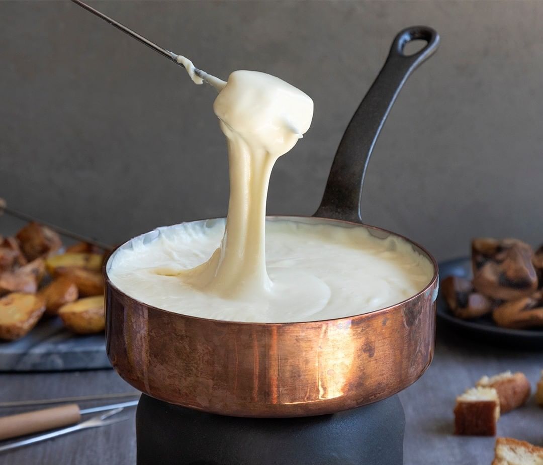 Άκης Πετρετζίκης: Φοντύ τυριών