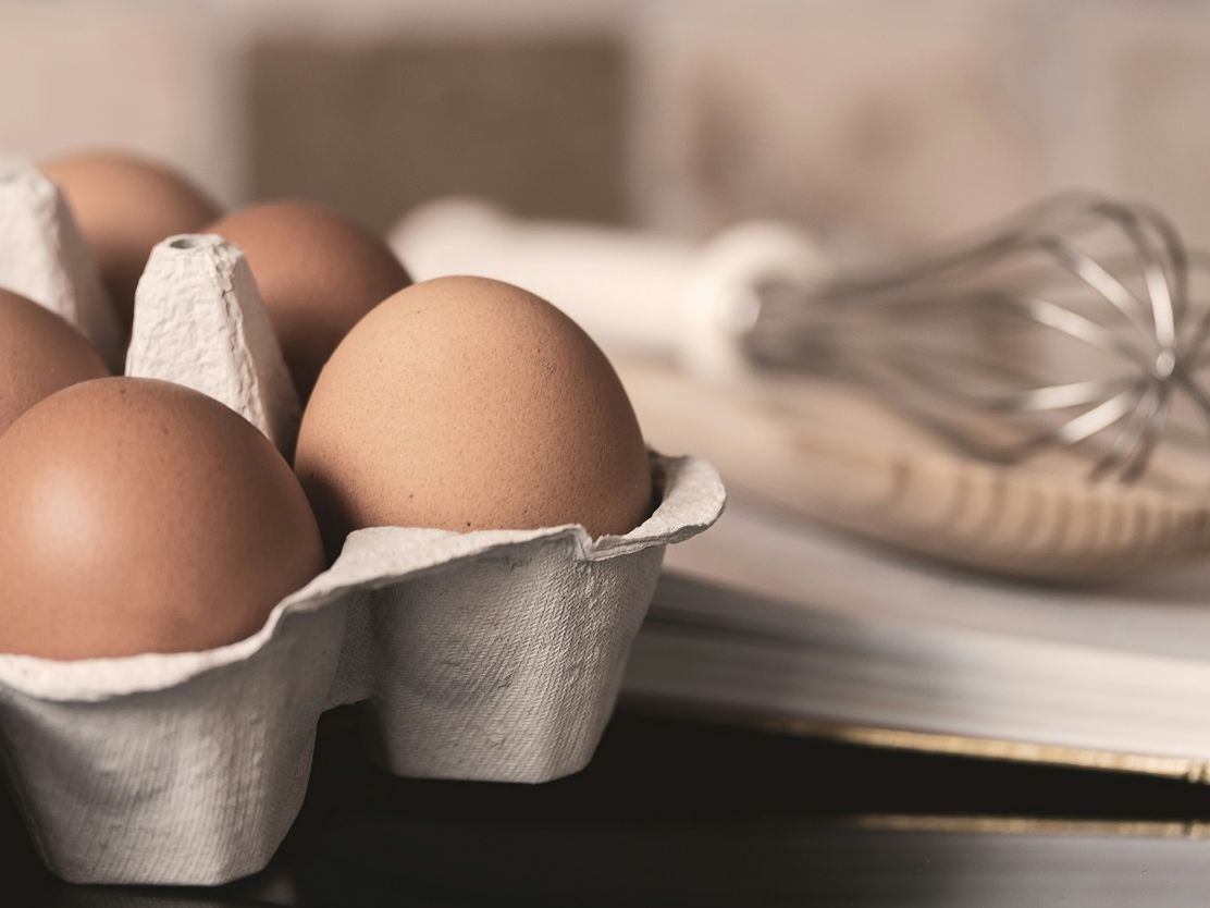 Το λάθος που κάνεις όταν αποθηκεύεις αυγά στο ψυγείο και δεν το σκέφτεσαι