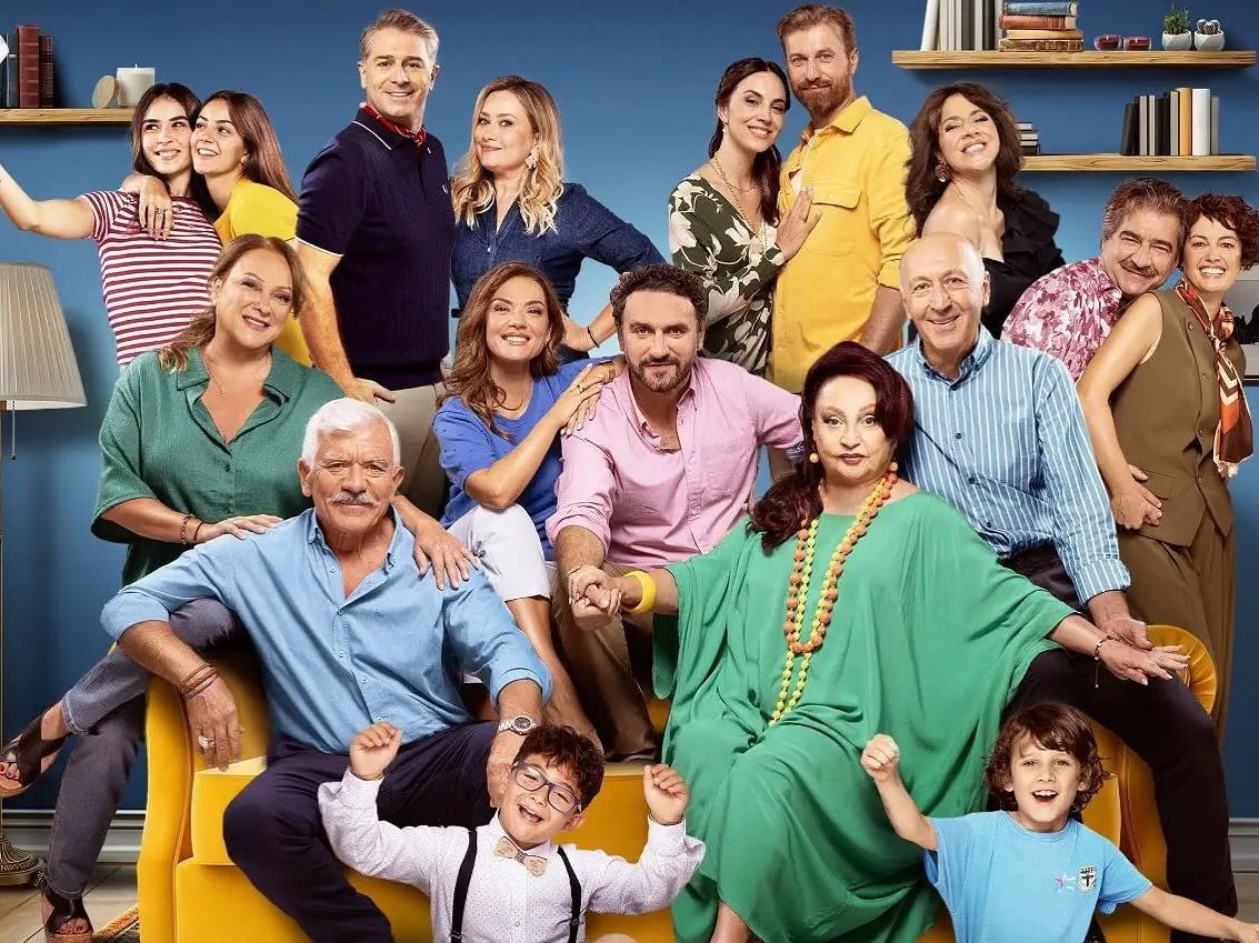 Το Σόι σου: Οι απίθανες ανατροπές της πρεμιέρας με μία χρεοκωπία και μία αναγκαστική συμβίωση