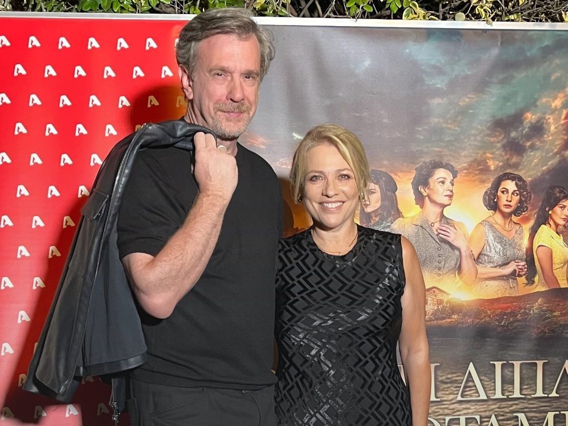 Έγινε viral το reunion Σταύρου - Τουμασάτου στο Σπίτι δίπλα στο Ποτάμι - Καθηλωτική η Τρικαλιώτη