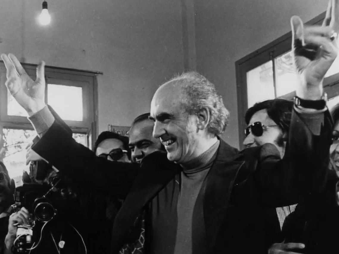 «Αναζητώντας τον Ανδρέα»:  Τα ντοκουμέντα του άγνωστου Παπανδρέου 29 χρόνια μετά τον θάνατό του