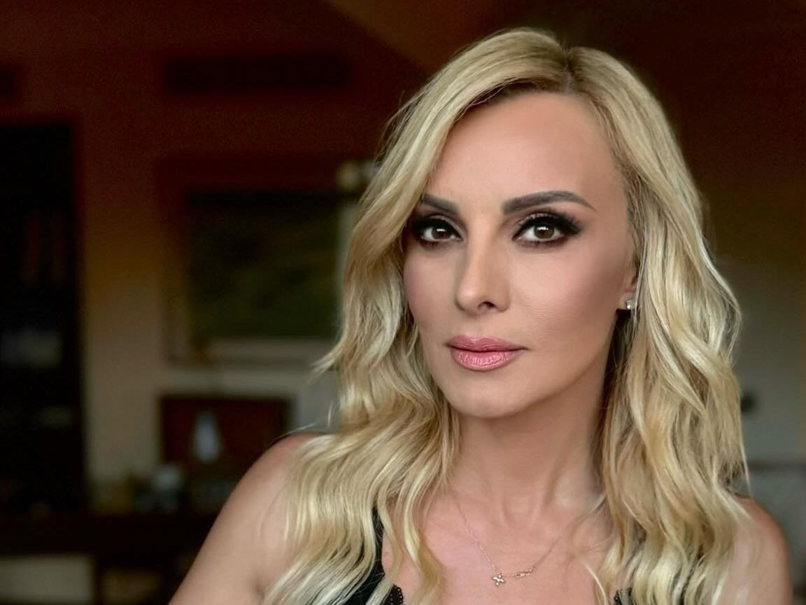 Η Πέγκυ Ζήνα υποστηρίζει πως: «Δεν εξυπηρετεί το τραγούδι της Klavdia το show της Eurovision»