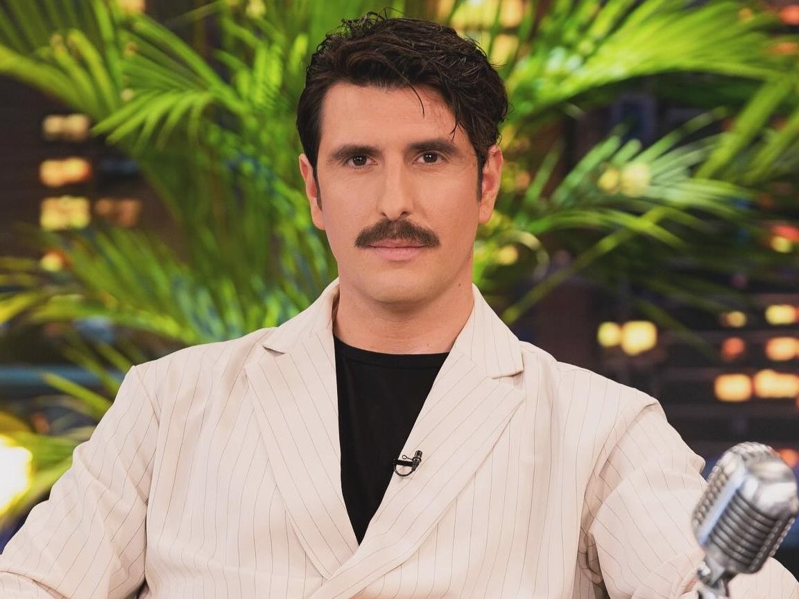 Για εγκλήματα πολέμου συλλαμβάνεται ο Ρήγας στο Grand Hotel ενώ η Αλίκη τον εγκαταλείπει