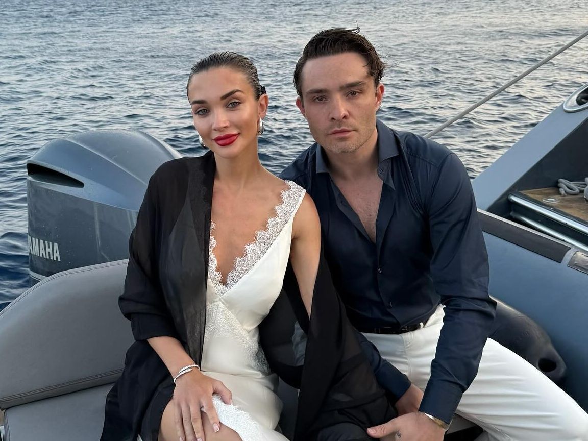 Ο Ed Westwick και η Amy Jackson κάνουν διακοπές στην Κέρκυρα κι αυτό θα πει gossip, giiirl!