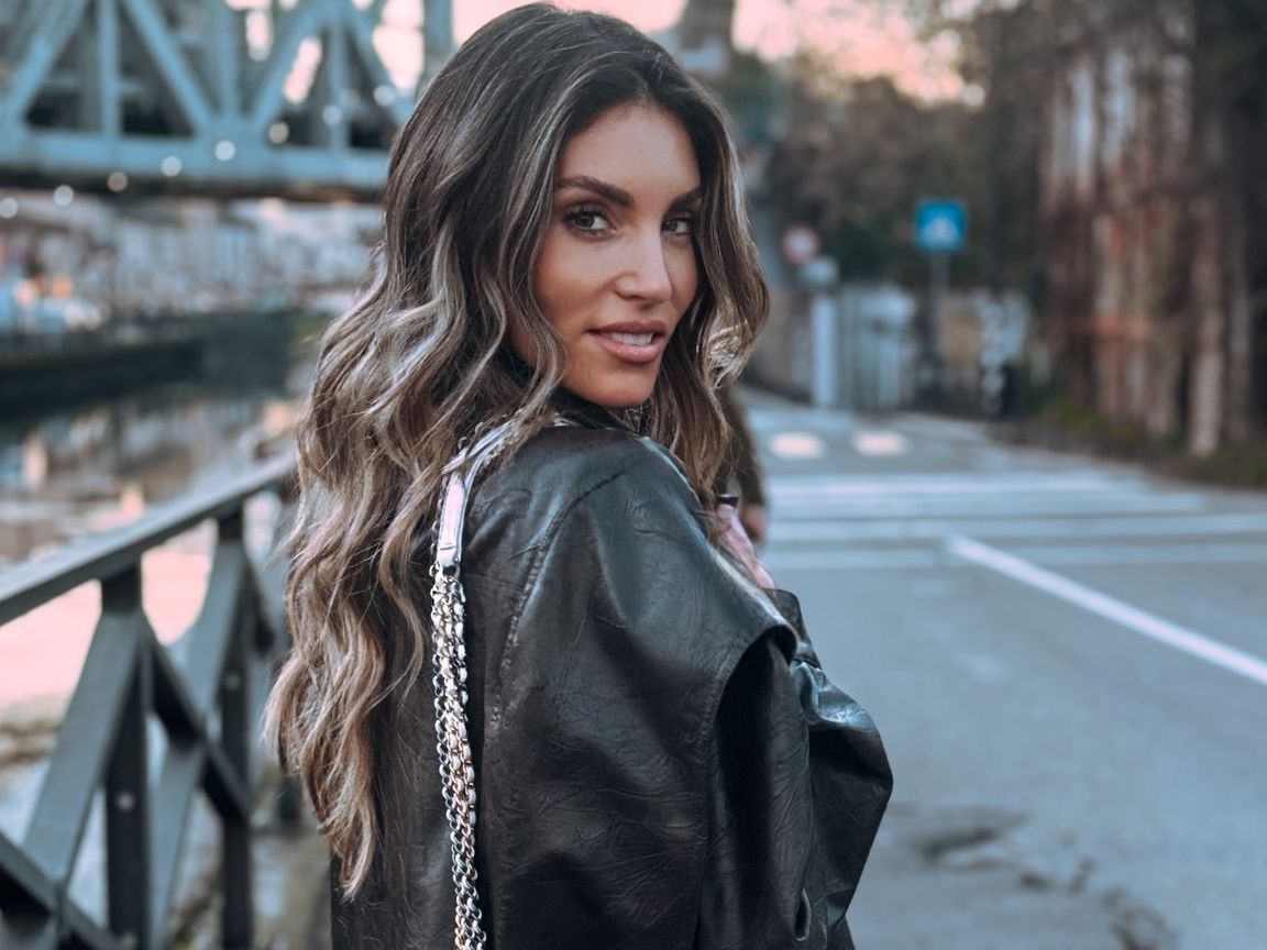 Τα πλάνα της Οικονομάκου από το εντυπωσιακό «καταφύγιό» της: «Αυτό το σπίτι με χωράει ολόκληρη»