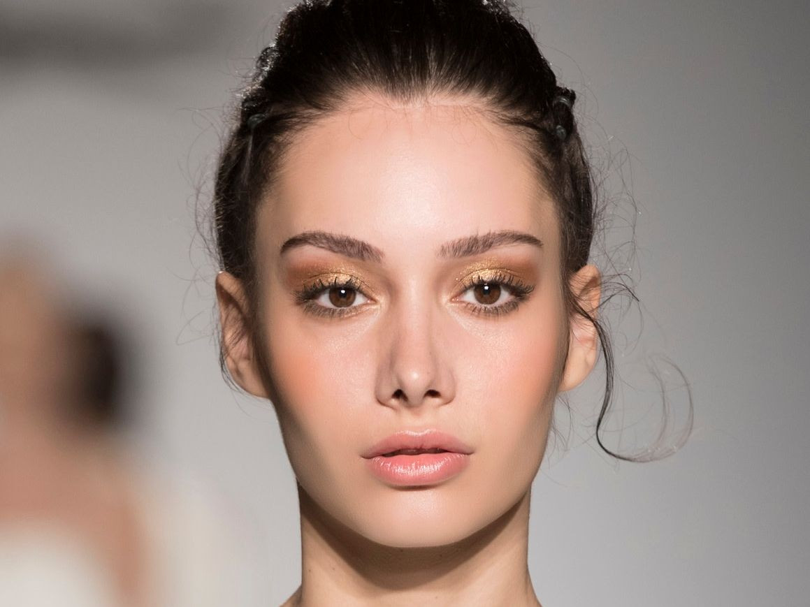 Όλα τα tips για να πετύχεις ένα ηλιοκαμένο beauty look - 6 bronzer για το νεσεσέρ σου