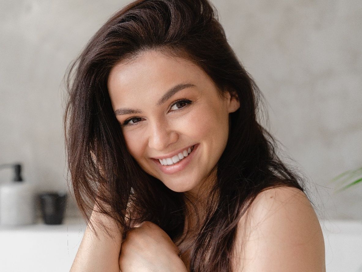 Κολλαγόνο & αντιγήρανση: Πώς να ενισχύσετε την επιδερμίδα και να μειώσετε τις ρυτίδες