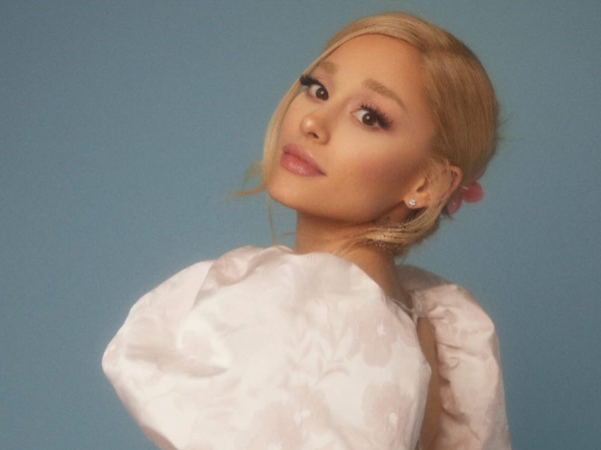 Η Ariana Grande ανακοίνωσε την 1η της περιοδεία μετά από 6 χρόνια και το sold out θεωρείται δεδομένο