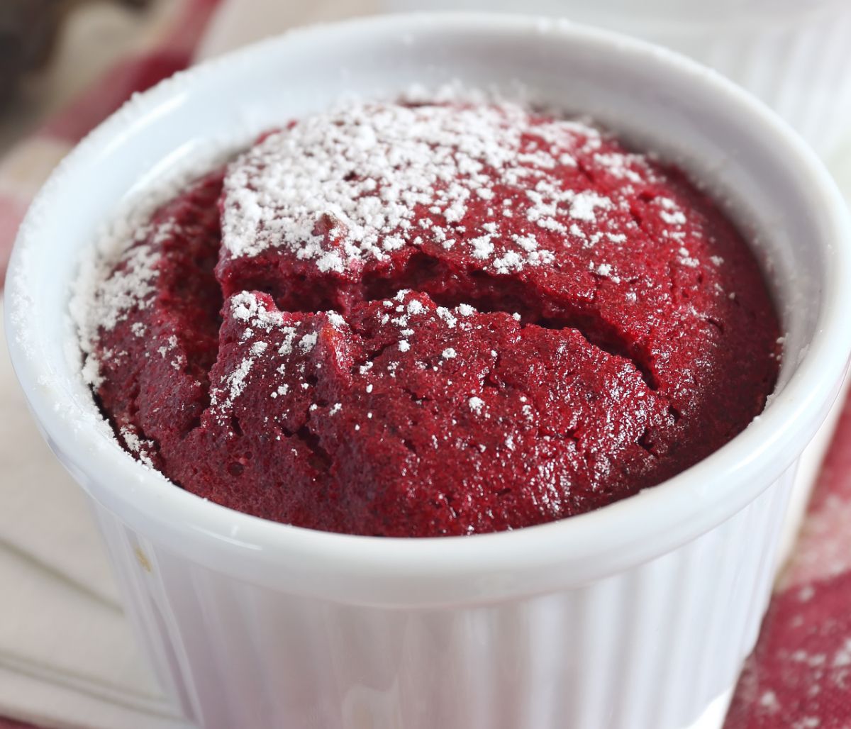 Πεντανόστιμο σουφλέ με ρόδι και raspberries