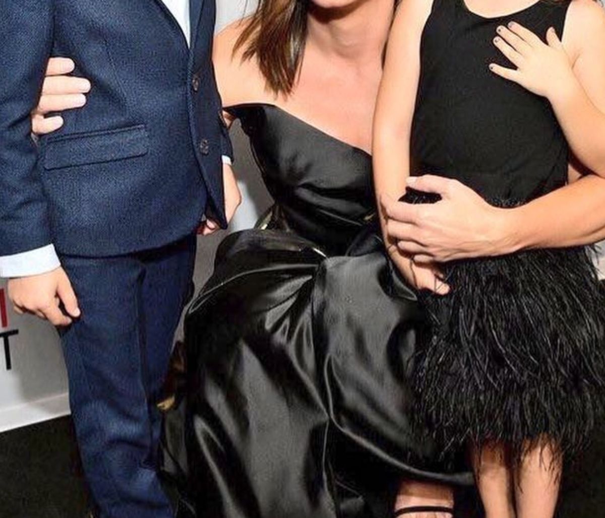 Ποια διάσημη μαμά είπε ότι βρίσκει διασκεδαστικό να βάζει τις φωνές στα «παιδιά της»;