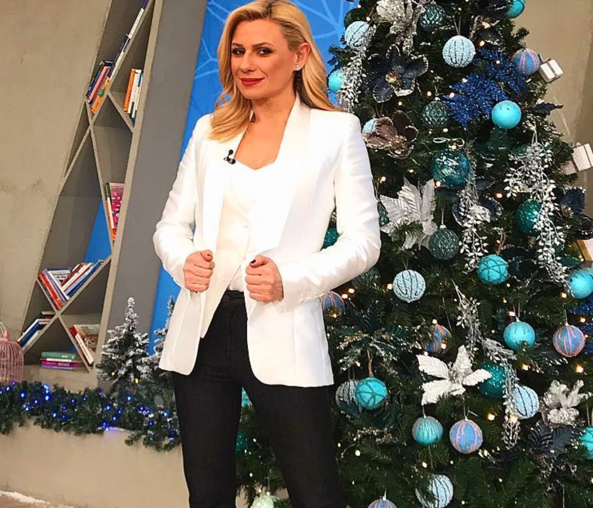 Κατερίνα Καραβάτου: Όλες οι φωτογραφίες που δημοσίευσε με τα παιδιά της μέσα στο 2018 (pics)