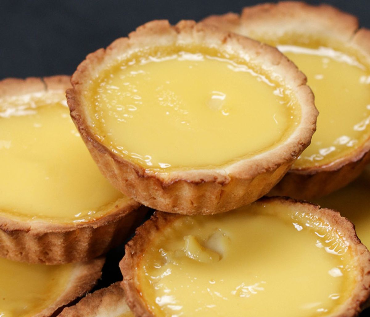 Ατομικά ταρτάκια με κρέμα βανίλιας (vid)