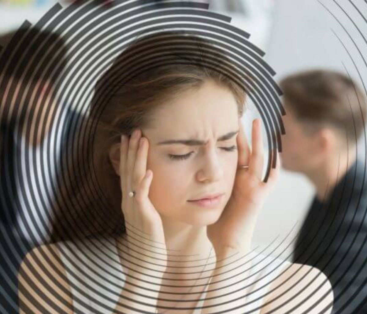 Τι προκαλεί ίλιγγο; 15 σημεία που πρέπει να γνωρίζετε (εικόνες)