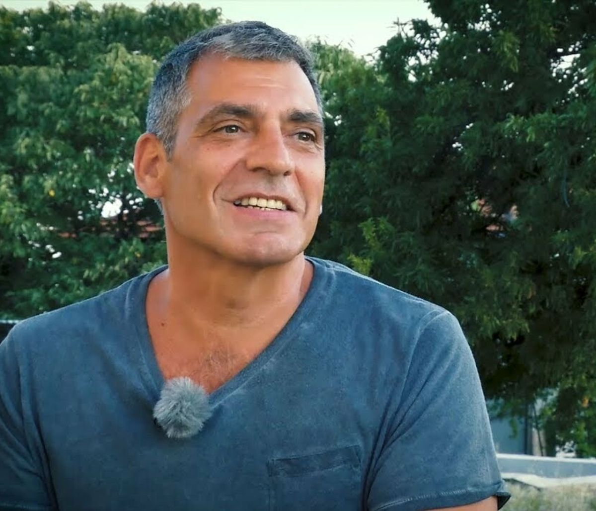 Ο Γιάννης Σερβετάς έκανε Ανάσταση στο νοσοκομείο (photos)