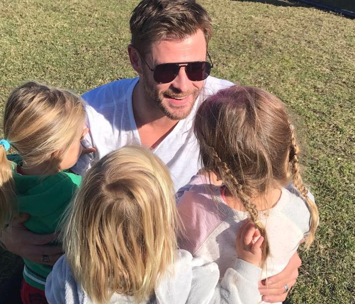 Chris Hemsworth: Είναι και με αποδείξεις ο πιο τρυφερός μπαμπάς του Χόλιγουντ (pics)