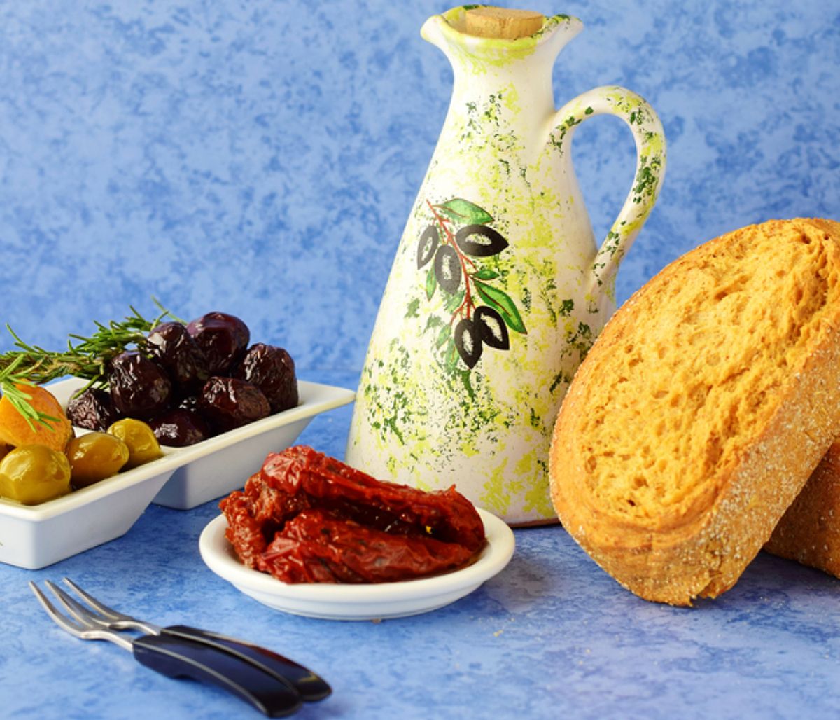 Μεσογειακή διατροφή: Ποιες σοβαρές παθήσεις προλαμβάνει (εικόνες)