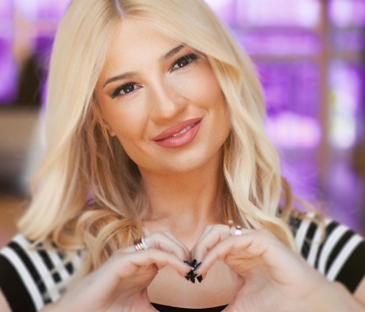 Φαίη Σκορδά: Η γλυκιά φωτογραφία με τους γιους της ανήμερα της Παναγίας (pics)