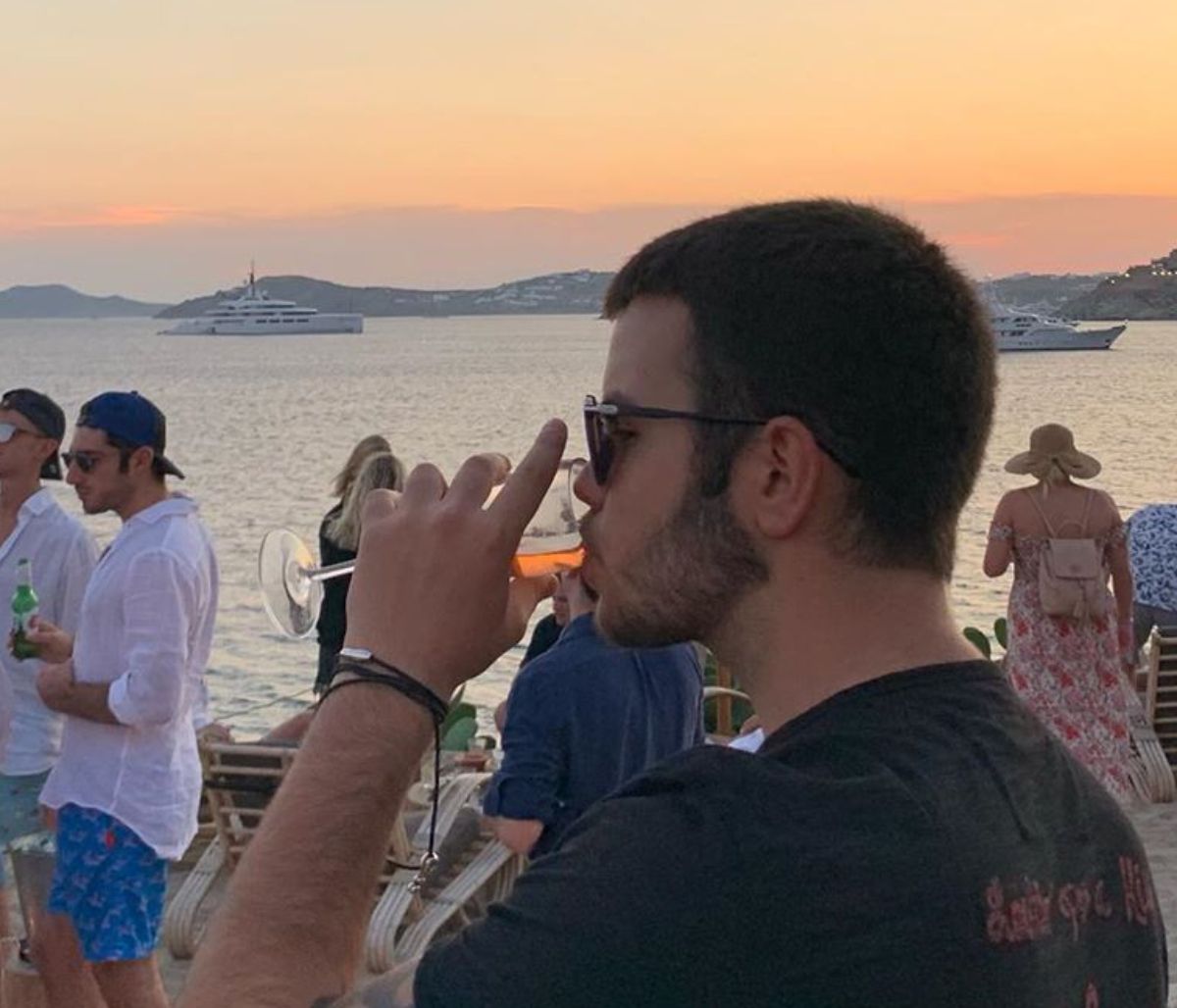 Άγγελος Λάτσιος: Η ανάρτηση από τις Σπέτσες (pics)