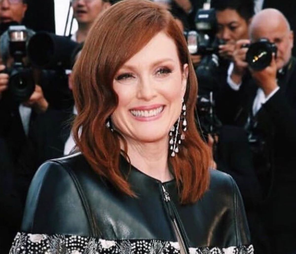 Julianne Moore: Έχετε δει τον γοητευτικό σύζυγό της; (pics)