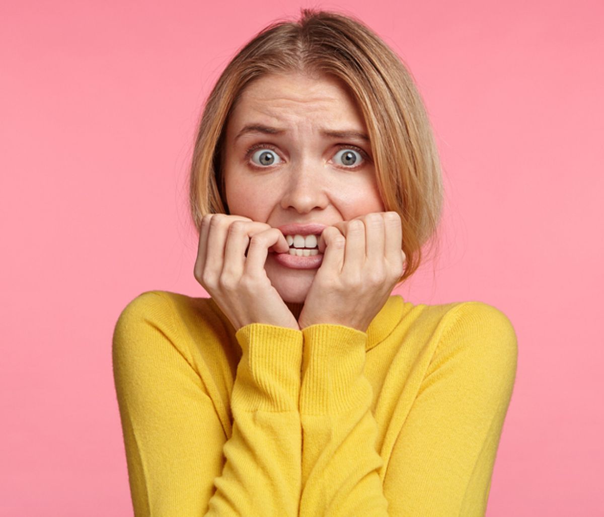 ΣΜΝ: Τα 8 συμπτώματα που δεν πρέπει ποτέ να αγνοήσει μια γυναίκα (pics)